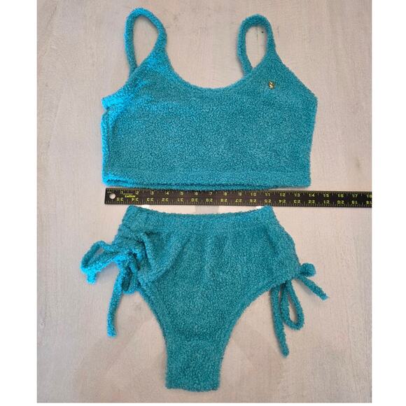 Playboy X Yandy Other - PlayBoy x Yandy Turquoise Fuzzy Top And Bottoms Size S/M